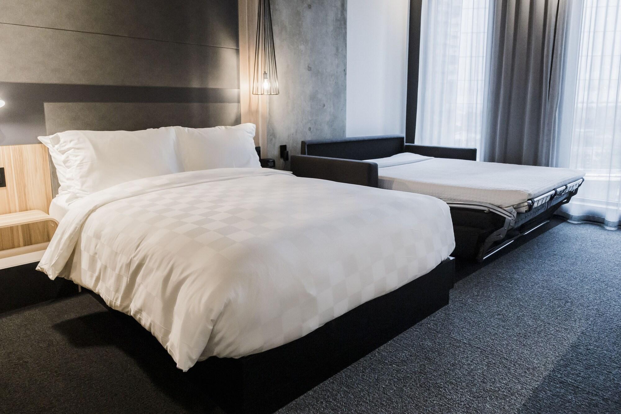 Alt Hotel Саскатун Экстерьер фото