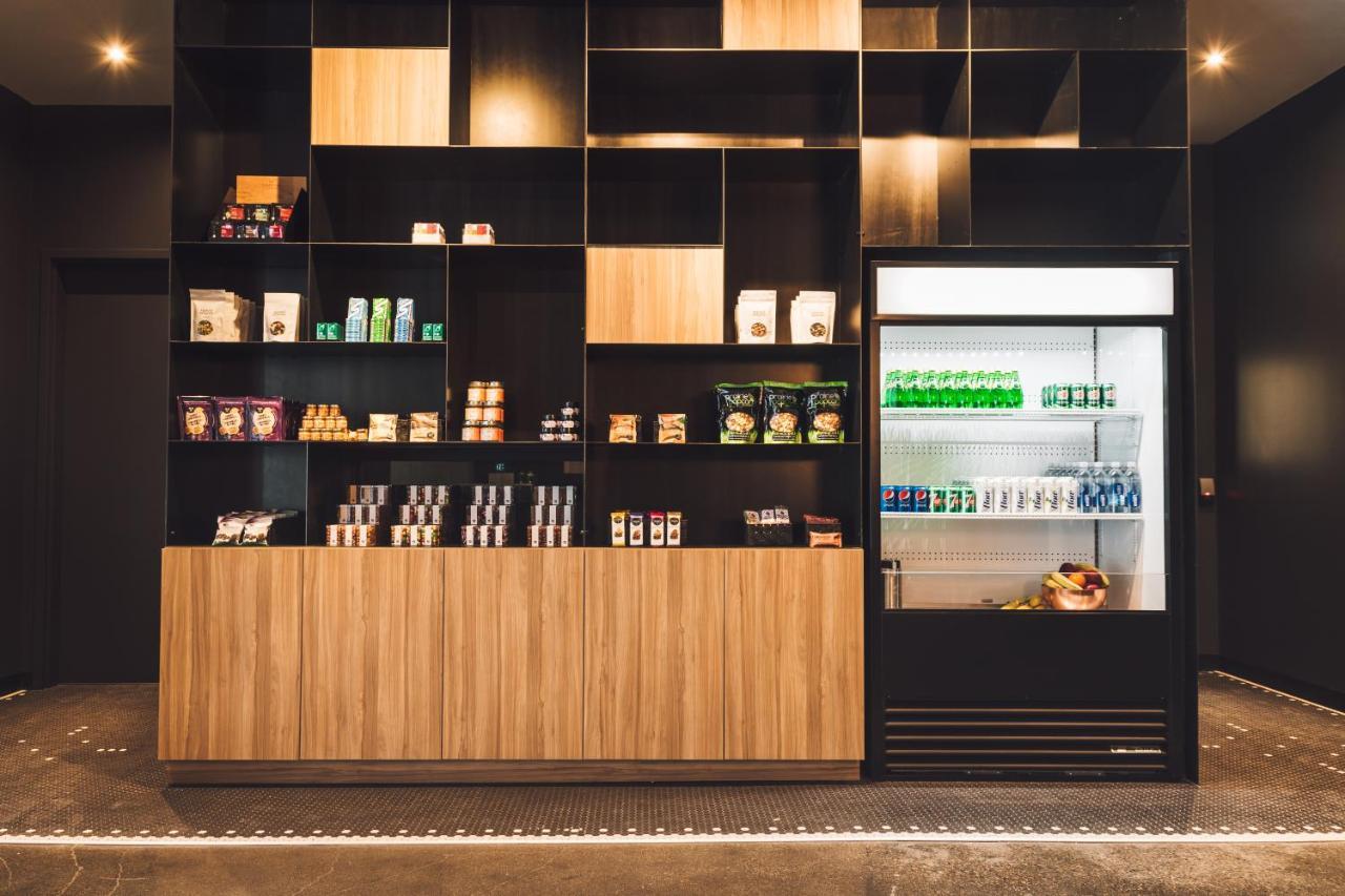 Alt Hotel Саскатун Экстерьер фото