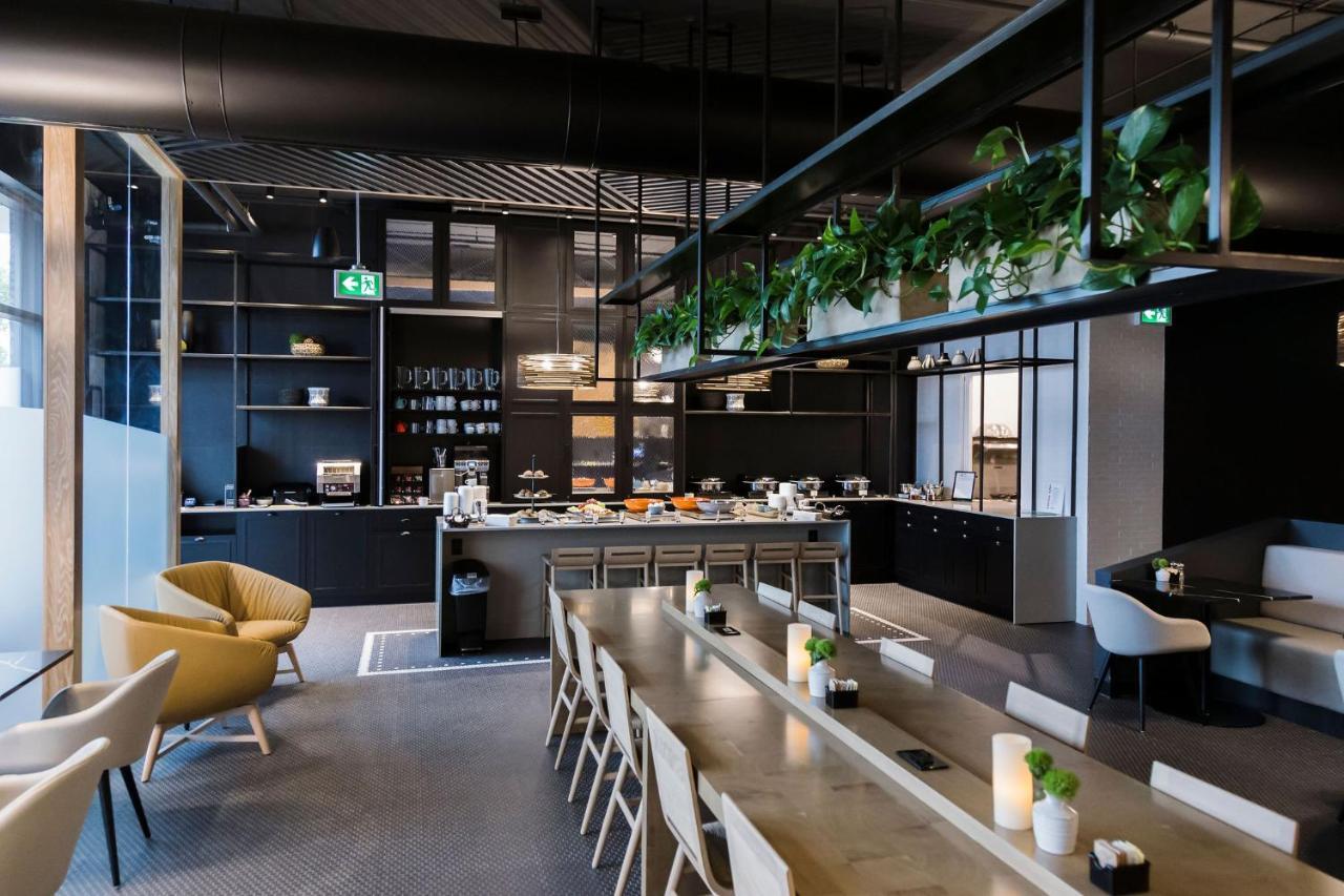 Alt Hotel Саскатун Экстерьер фото